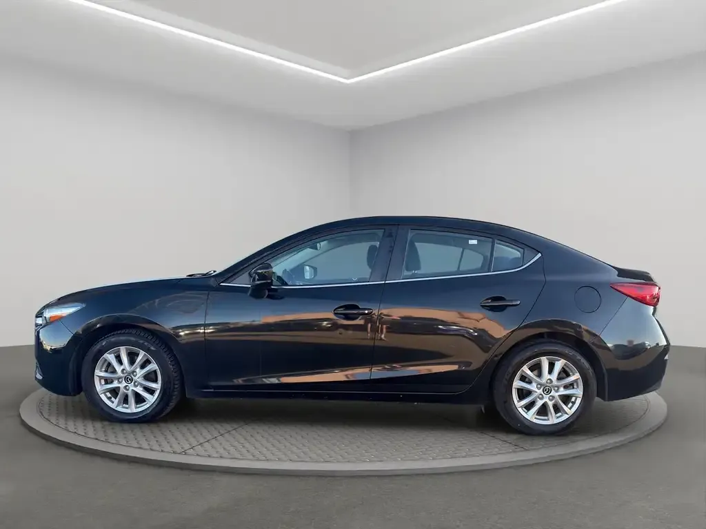 Mazda Mazda3 2017 photo 3