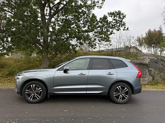 Volvo Xc60 2019 photo 2