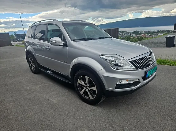 KG Mobility Rexton W 2017 photo 3