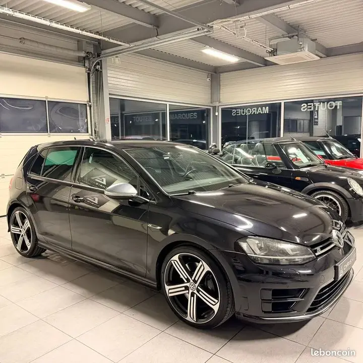 Volkswagen Golf 2014 photo 2