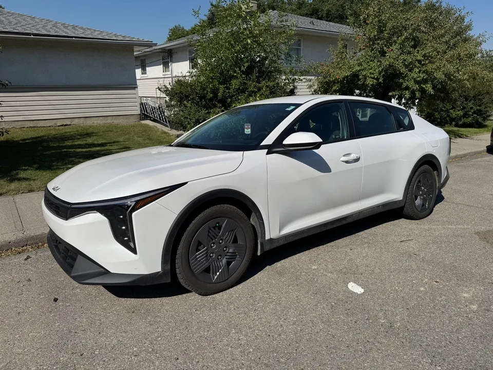 Kia K4