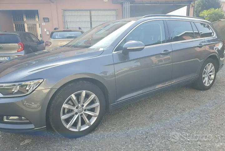 Volkswagen Passat 2017 photo 2