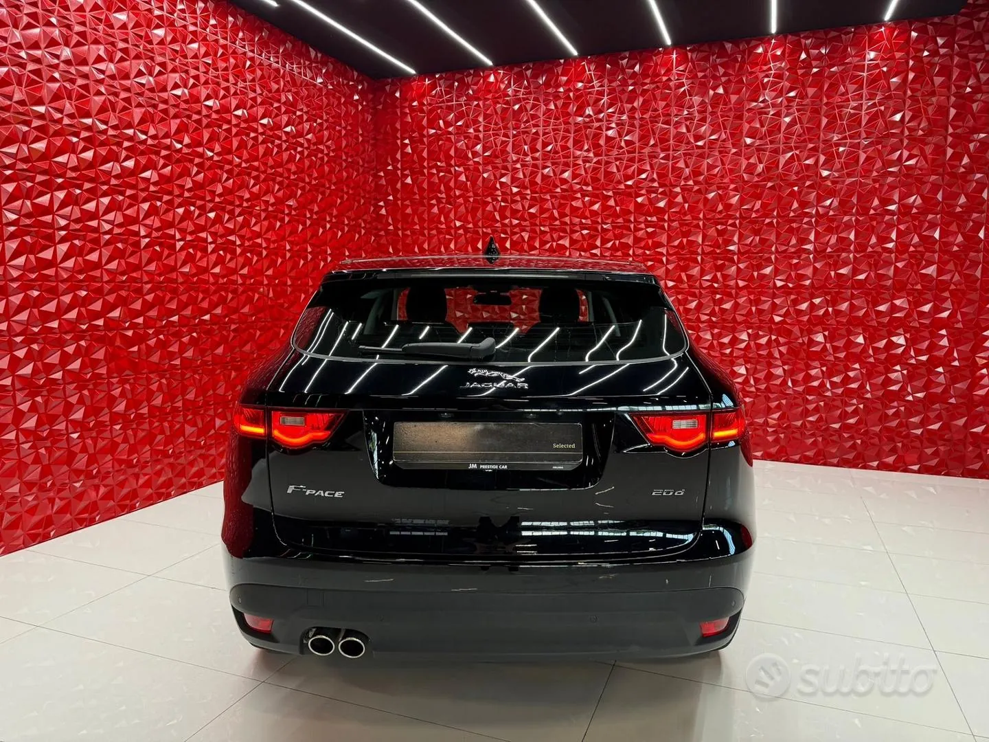 Jaguar F-Pace 2017 photo 5