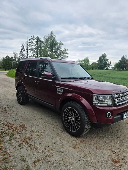 Land Rover Discovery 2016 photo 2