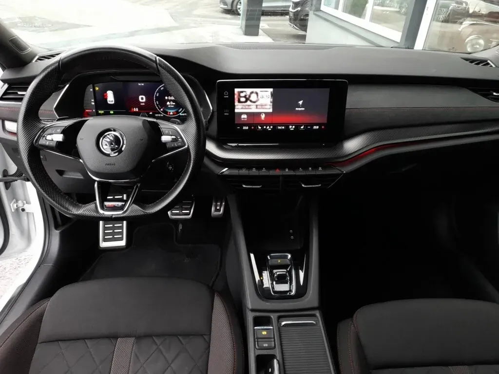 Skoda Octavia 2022 photo 3