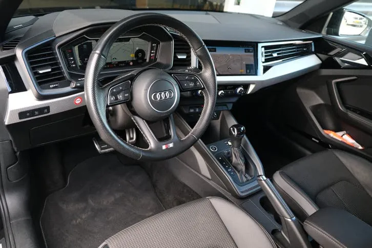 Audi A1 2022 photo 3