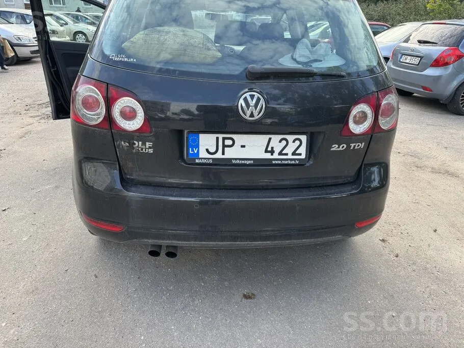 Volkswagen Golf Plus 2010 photo 3