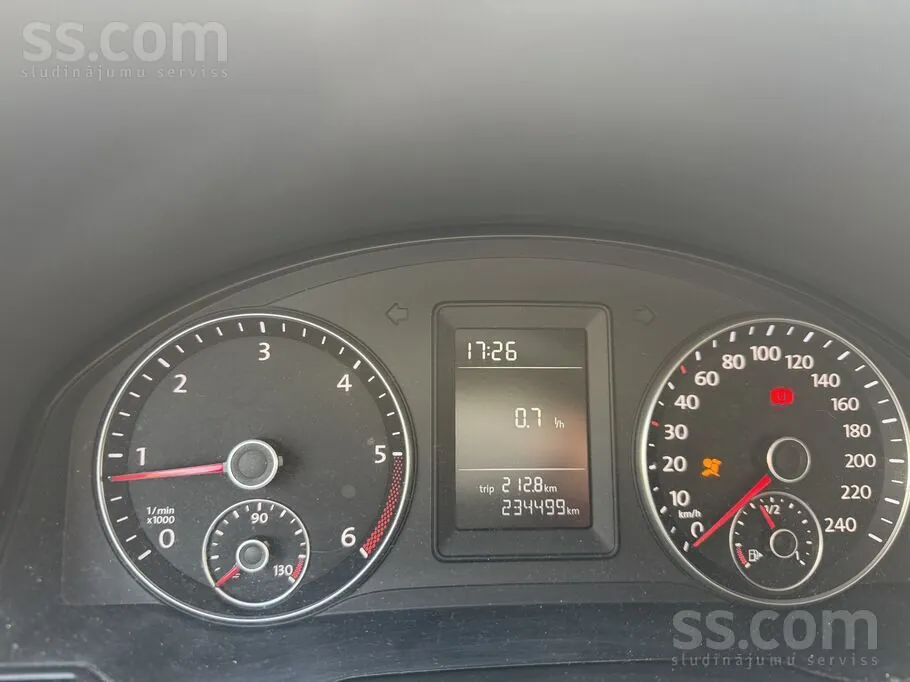 Volkswagen Golf Plus 2010 photo 4
