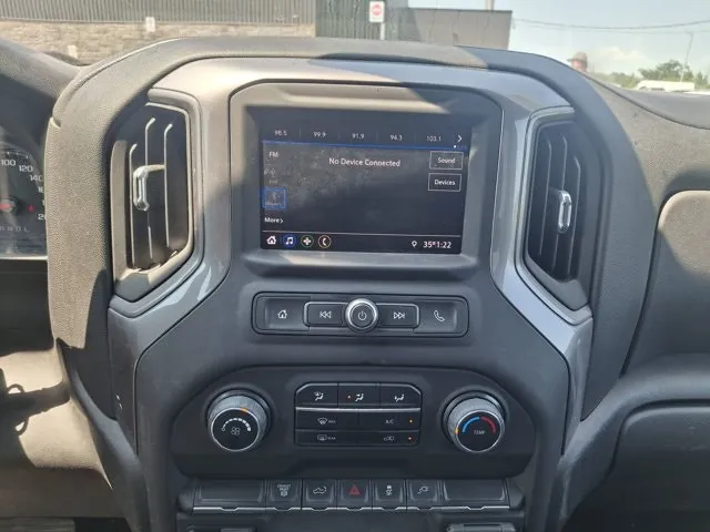 Chevrolet Silverado 2500Hd 2023 photo 4