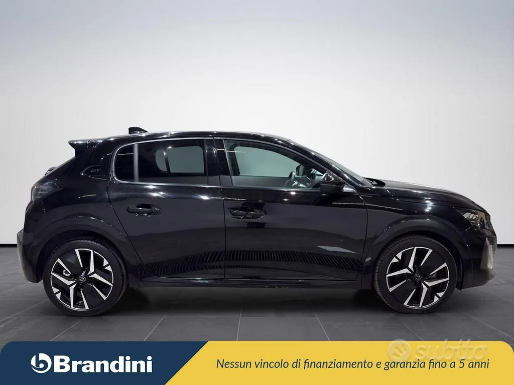 Peugeot 208 2025 photo 5