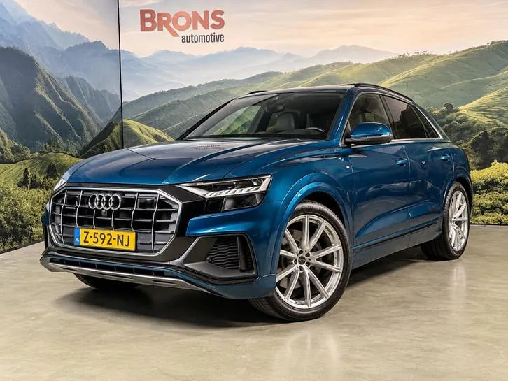 Audi Q8
