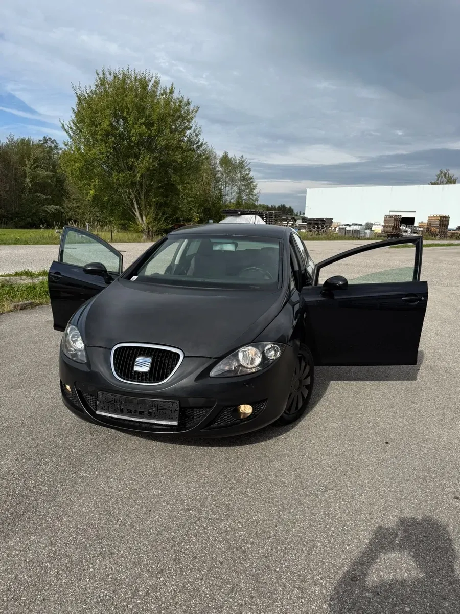 Seat Leon 2007 photo 3