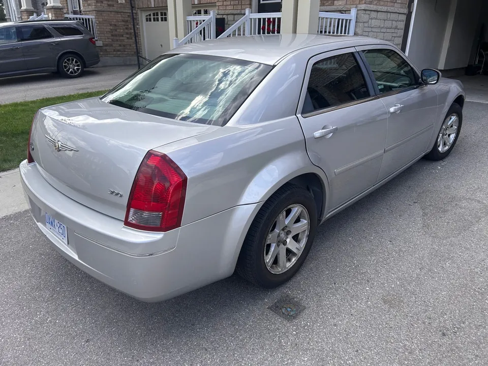 Chrysler 300 2007 photo 4