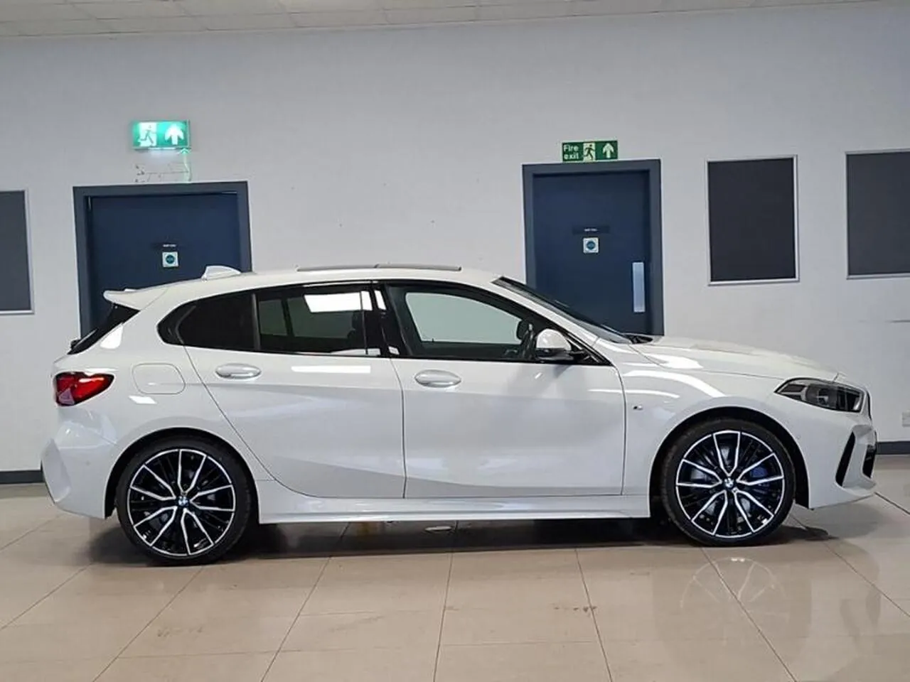 BMW X1 2026 photo 3