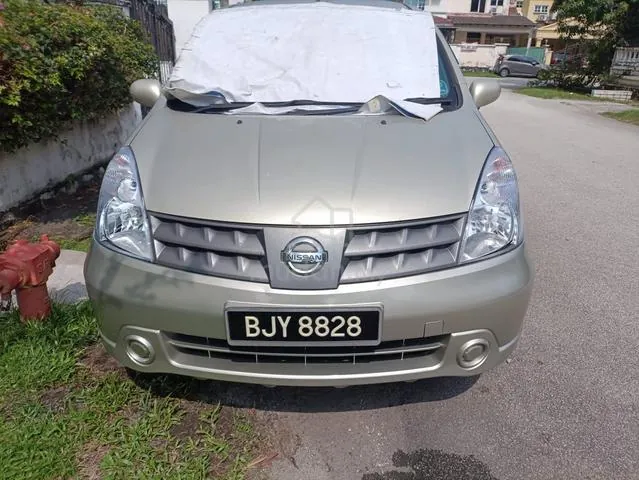 Nissan Grand Livina
