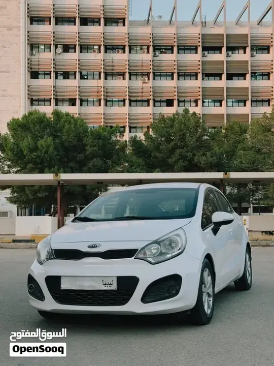 Kia Rio 2013 photo 5