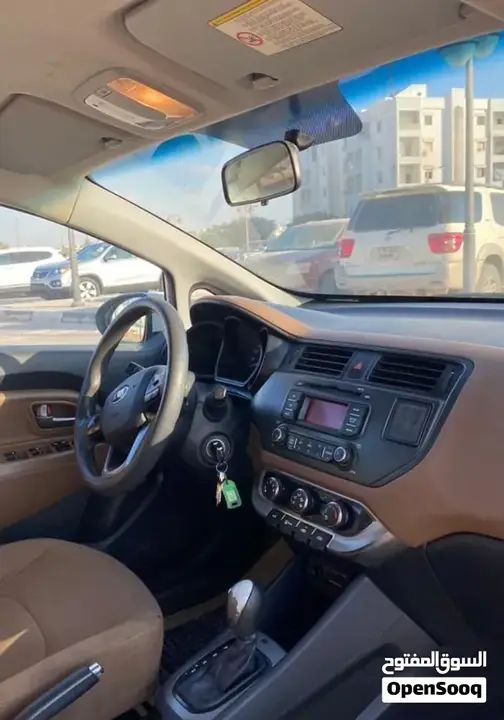 Kia Rio 2013 photo 2