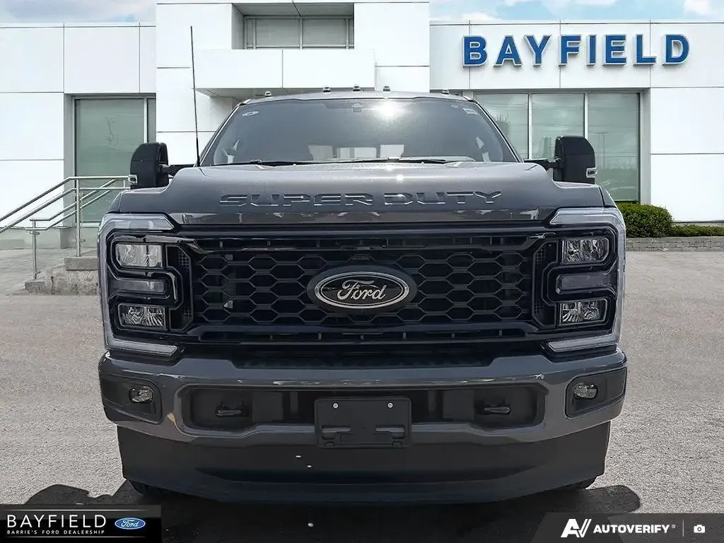 Ford F-250 Super Duty 2026 photo 2