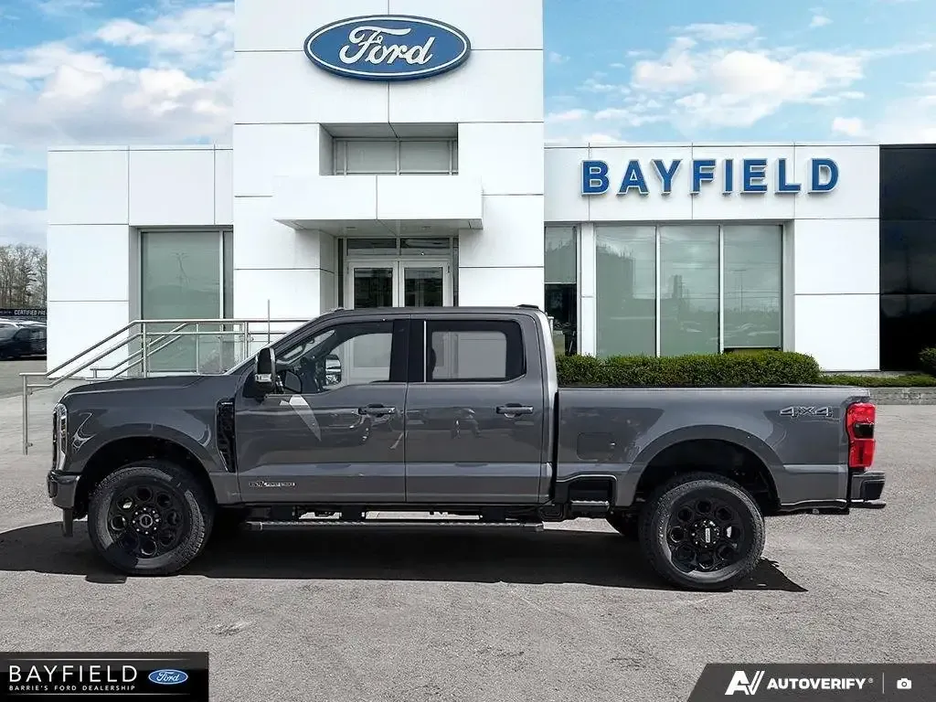 Ford F-250 Super Duty 2026 photo 3