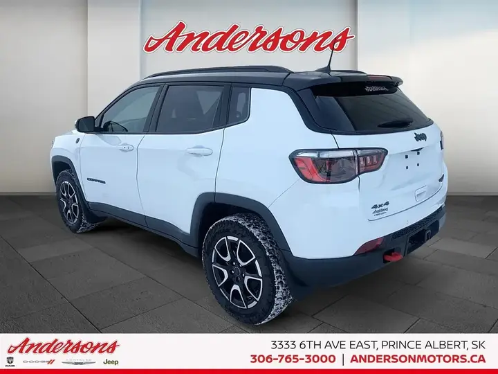 Jeep Compass 2026 photo 4