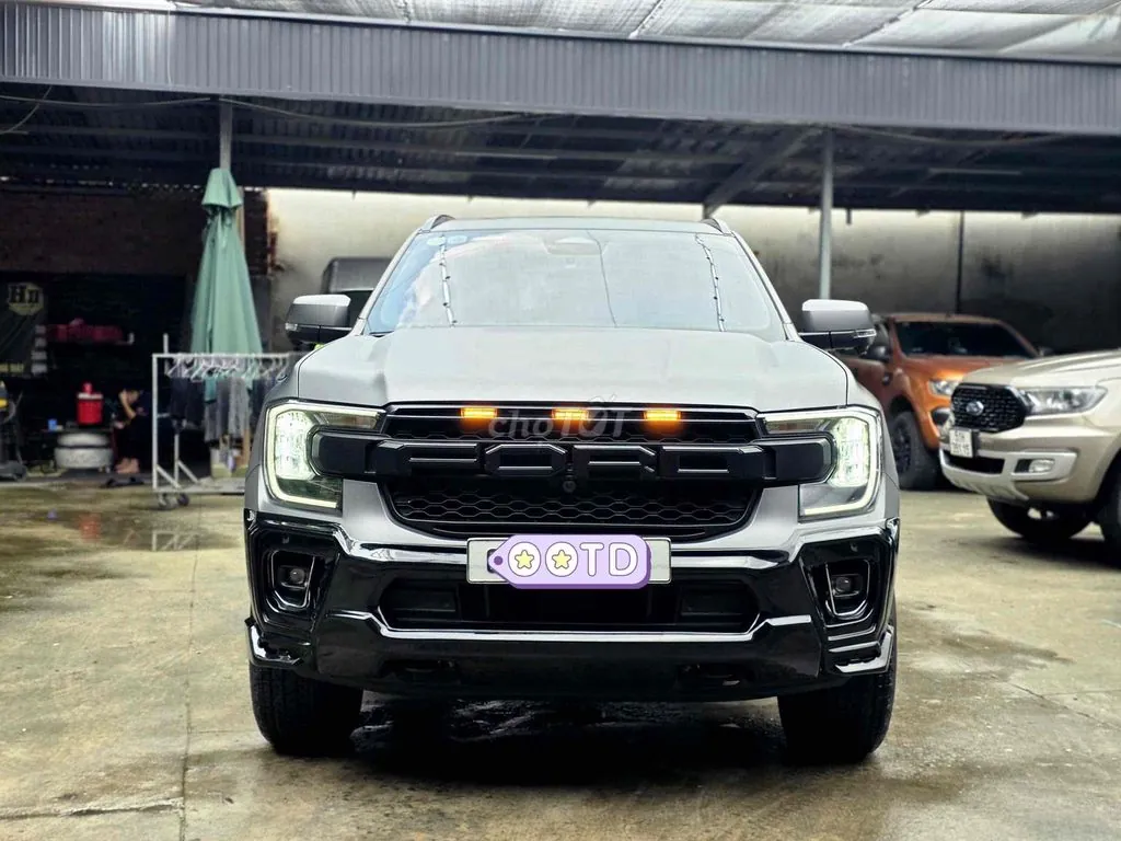 Ford Everest 2025 photo 2