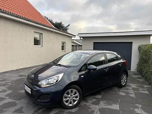 Kia Rio 2014 photo 2