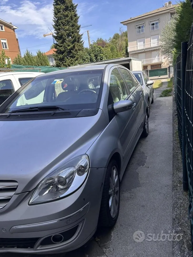 Mercedes-Benz B-Class 2006 photo 2