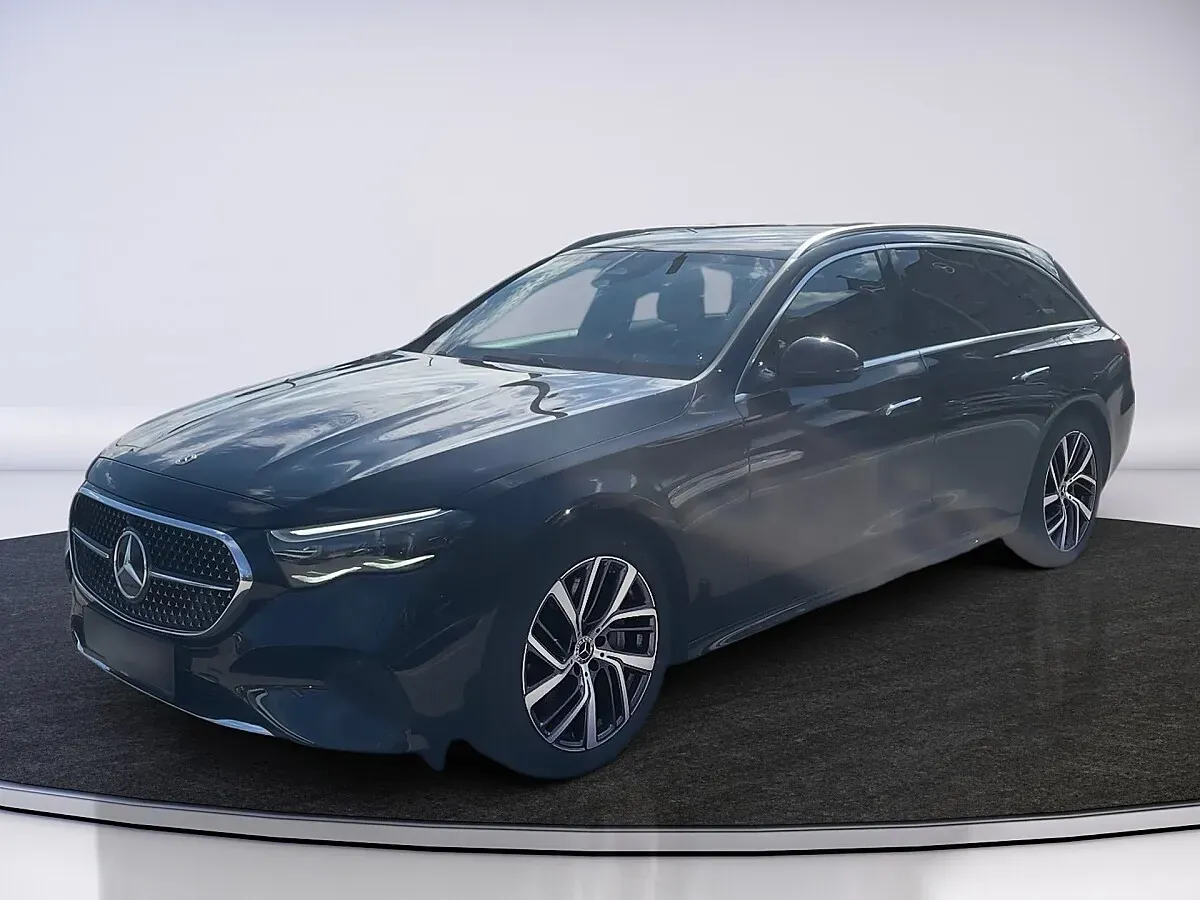Mercedes-Benz E-Class 2025 photo 2