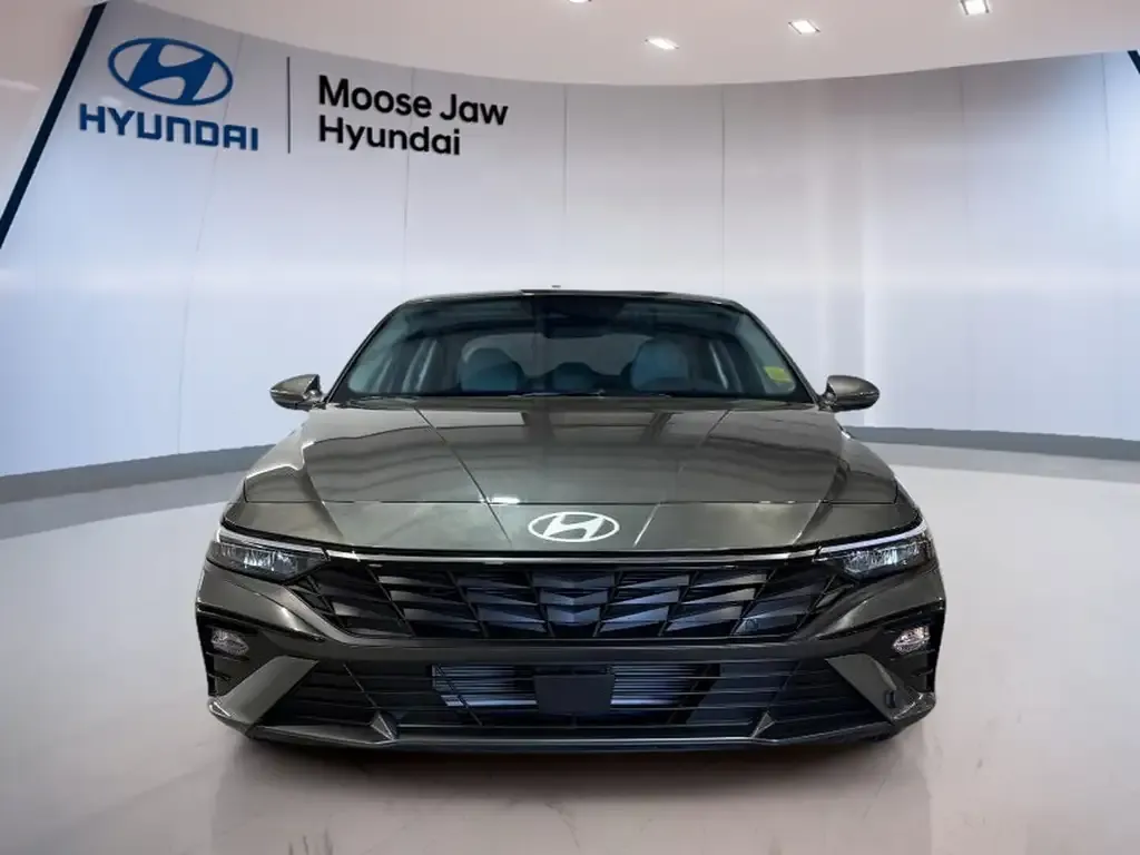 Hyundai Elantra 2026 photo 2