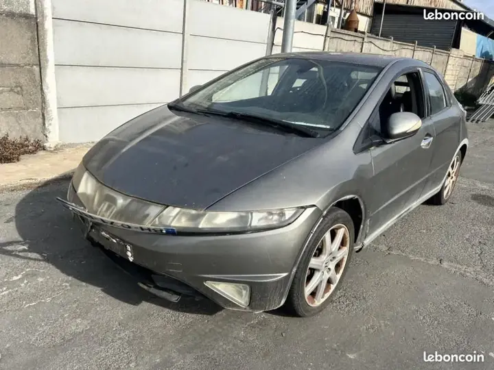Honda Civic 2008 photo 2