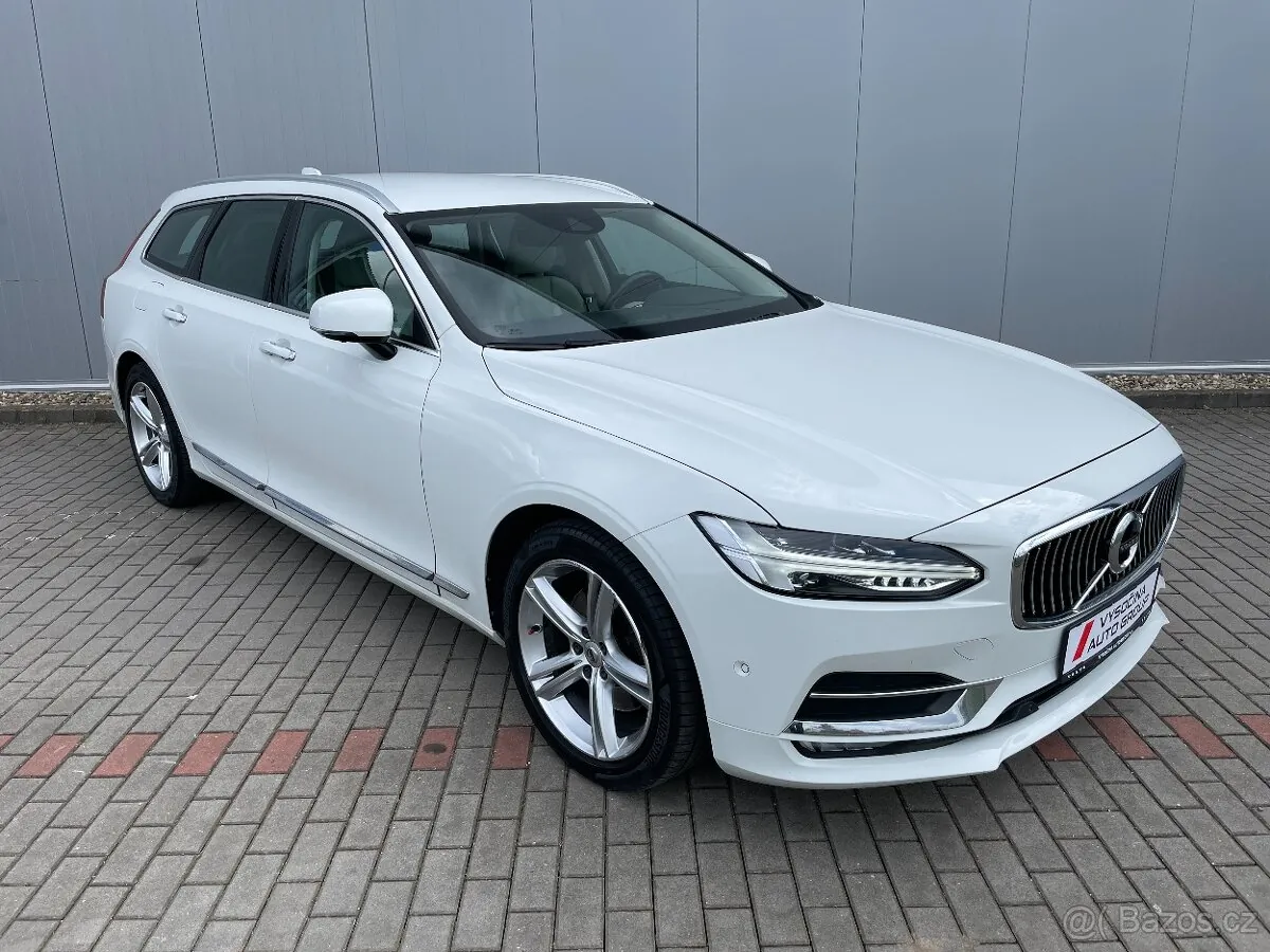 Volvo V90