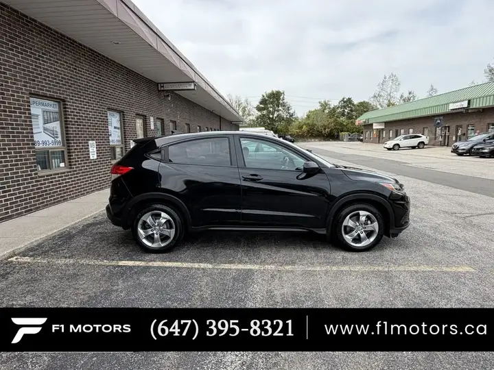 Honda Hr-V 2022 photo 2