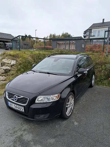 Volvo V50