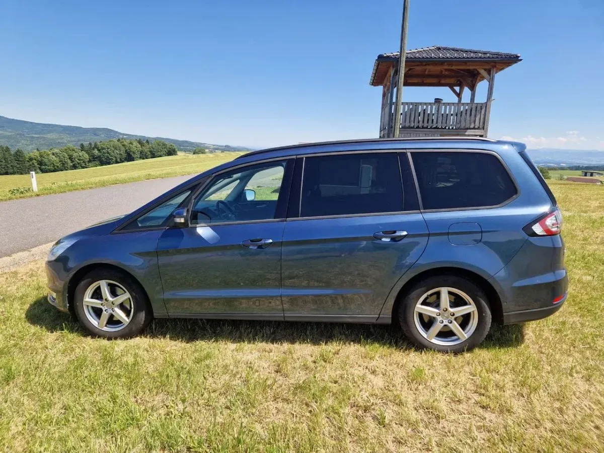 Ford Galaxy 2019 photo 2