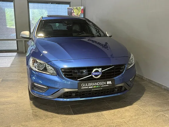 Volvo V60 2017 photo 2