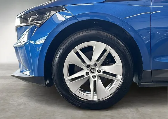 Skoda Enyaq 2023 photo 5