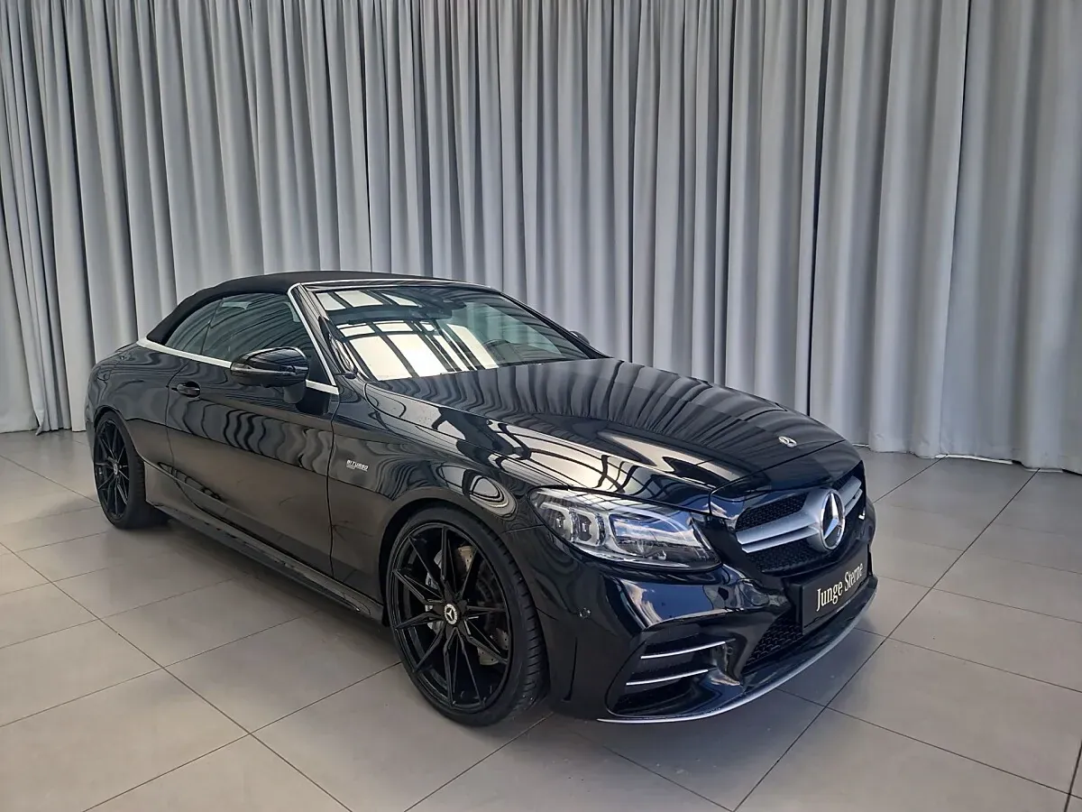 Mercedes-Benz C-Class 2023 photo 3