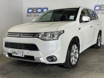 Mitsubishi Outlander 2014 photo 4