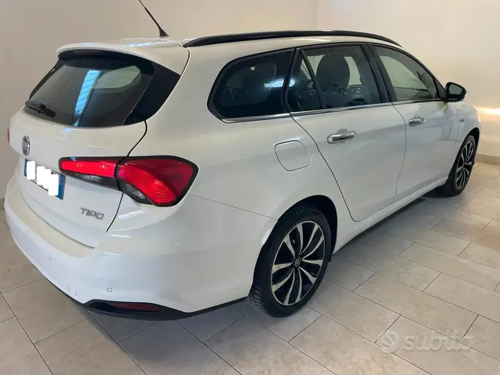Fiat Tipo Sw 2017 photo 2