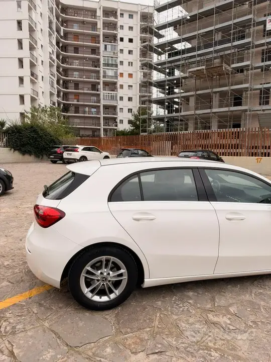 Mercedes-Benz A-Class 2018 photo 3