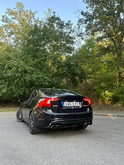 Volvo S60 2011 photo 2