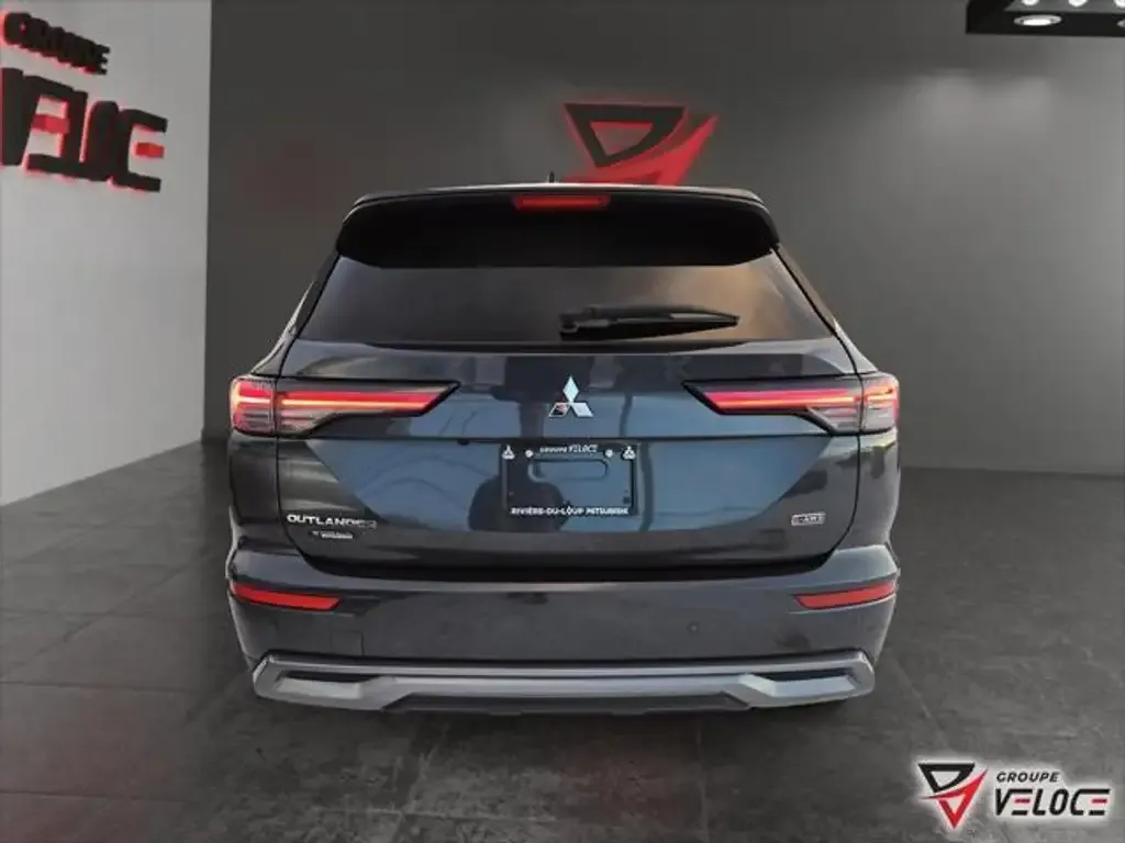 Mitsubishi Outlander 2026 photo 4