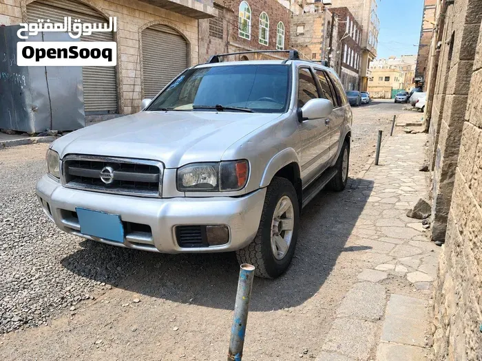 Nissan Pathfinder 2002 photo 2
