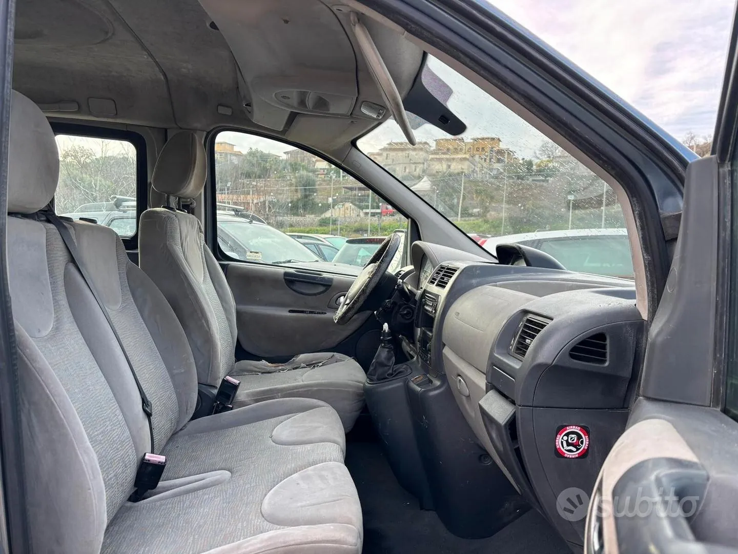 Peugeot Expert 2008 photo 3