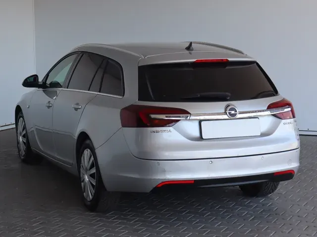 Opel Insignia St 2014 photo 3