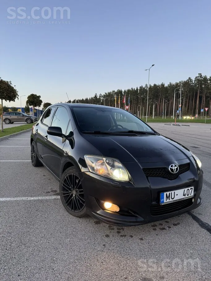Toyota Auris