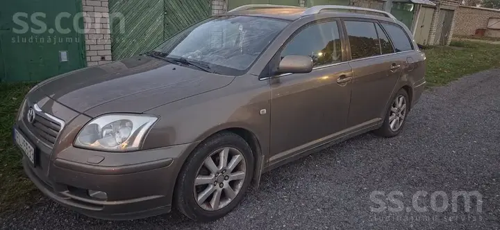 Toyota Avensis 2005 photo 4
