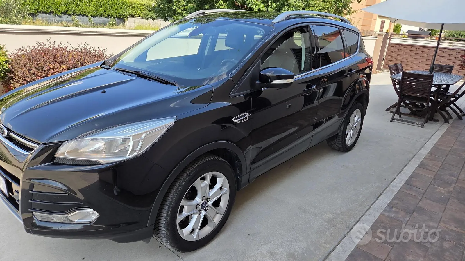 Ford Kuga 2014 photo 2