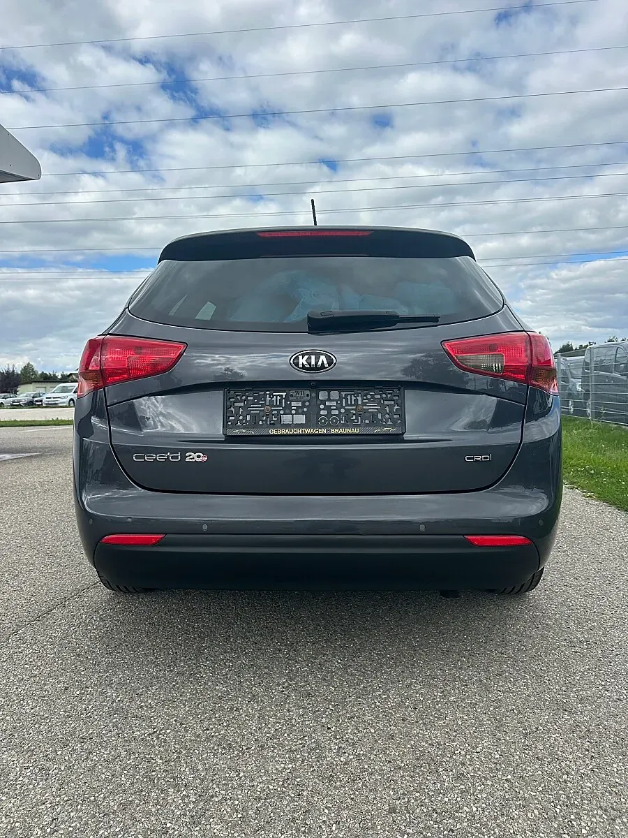 Kia Ceed 2015 photo 3