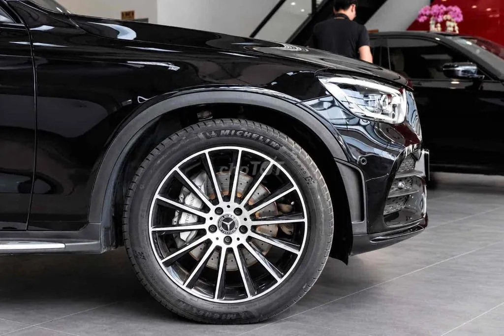 Mercedes-Benz Glc 300 Amg 2020 photo 4